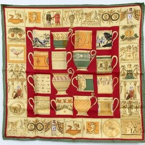 GUCCI Cup Motif Silk Scarf 😍🍶